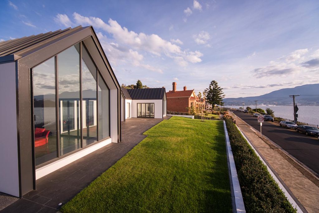 Bellerive Bluff House DWA